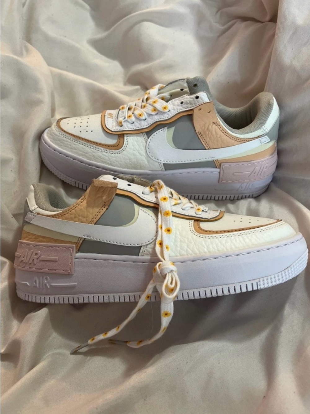 Women's rare find - Air Force 1 - Picture 1 of 3